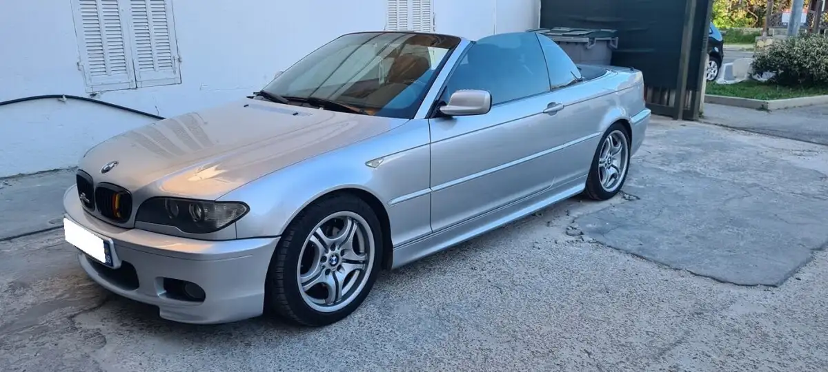 Vitre teintée sur une voiture de marque BMW dans le Var