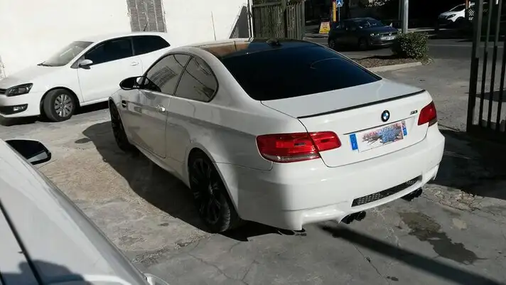  Devis pour vitre teinte sur une voiture BMW dans le Var